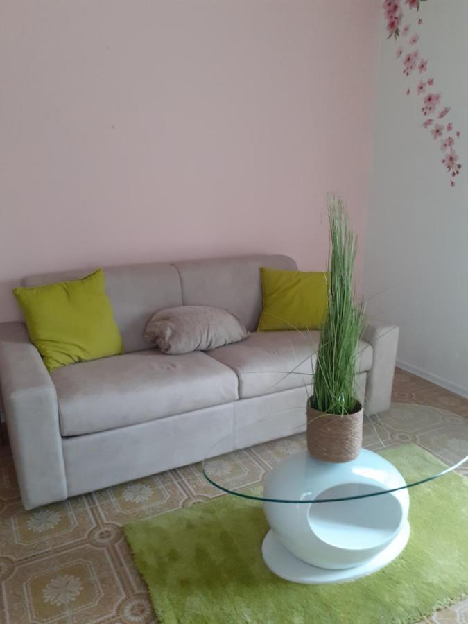 Garda City Home Family Apartments المظهر الخارجي الصورة