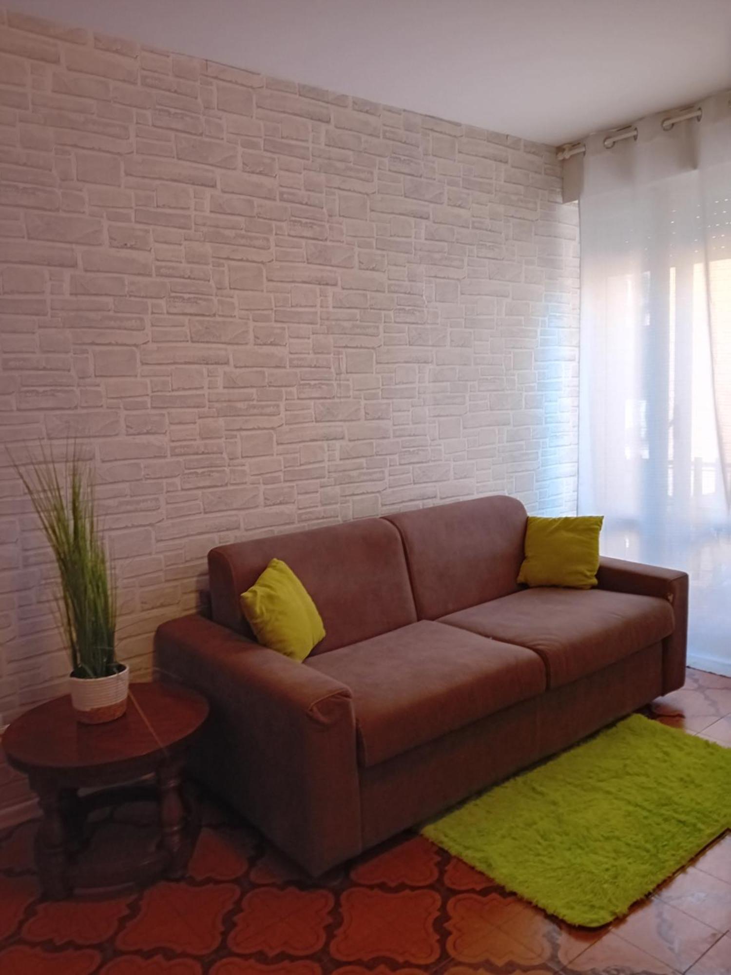 Garda City Home Family Apartments المظهر الخارجي الصورة