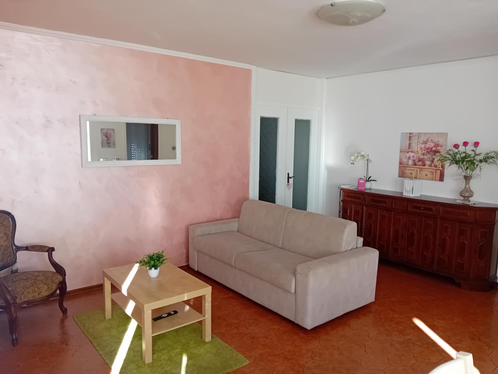 Garda City Home Family Apartments المظهر الخارجي الصورة