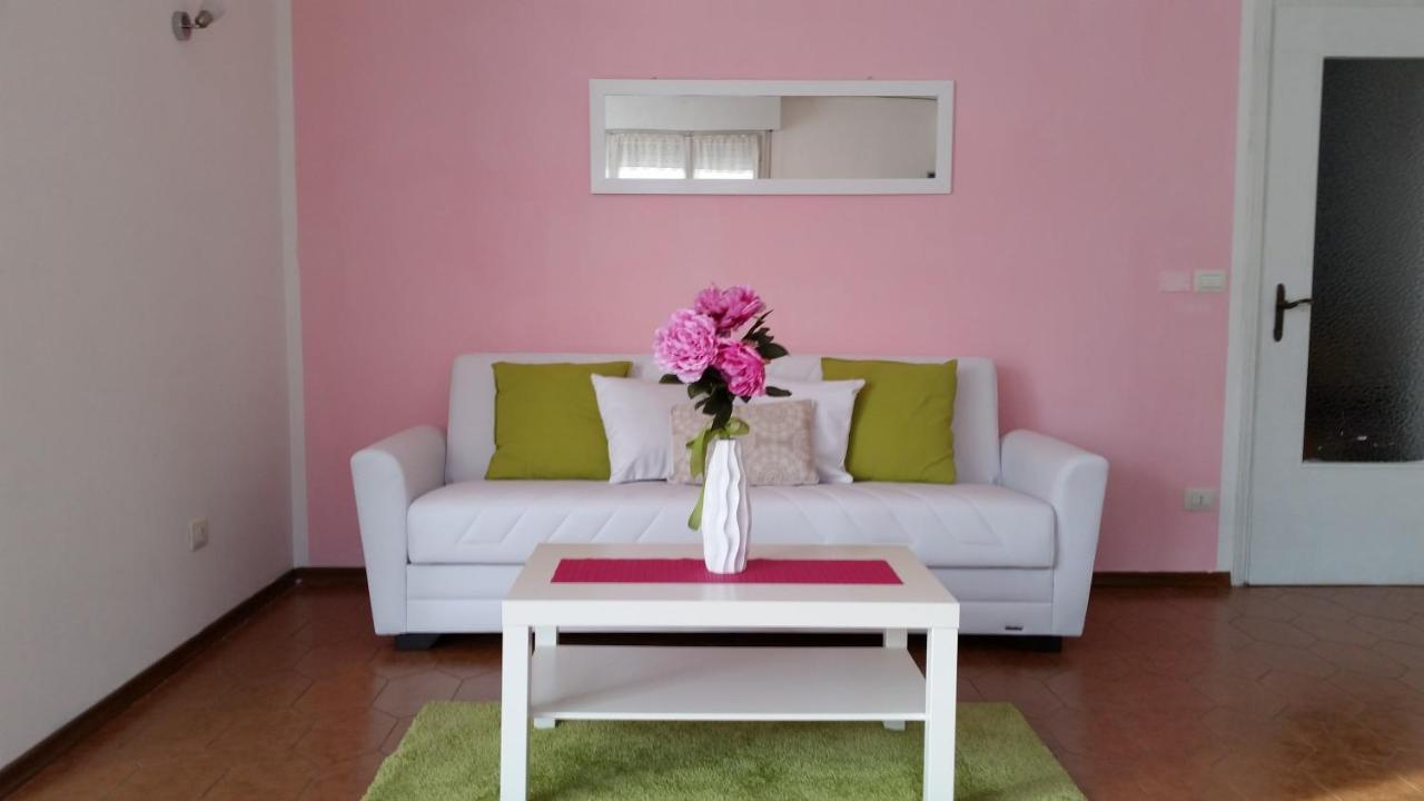 Garda City Home Family Apartments المظهر الخارجي الصورة